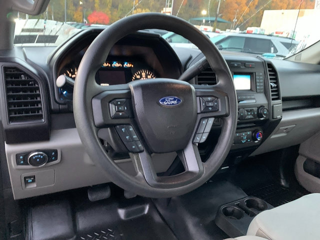 Used 2017 Ford F150 XL w/ Equipment Group 101A Mid AWD/4WD image 19