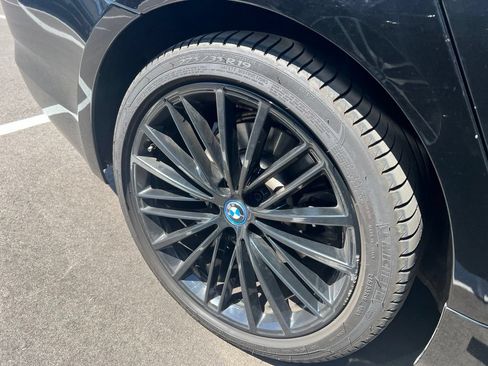 Used 2018 BMW 530e RWD image 7