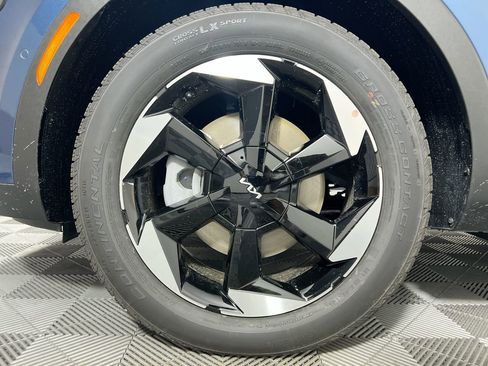 New 2026 Kia Sorento EX image 13