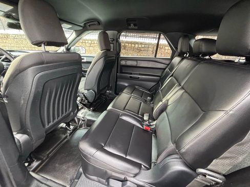 Used 2020 Ford Explorer 4WD Police Interceptor image 17