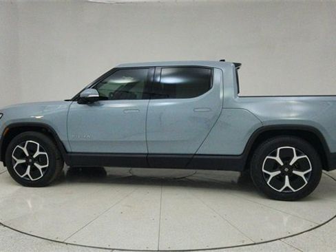 Used 2024 Rivian R1T Adventure image 69