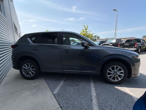 Used 2025 MAZDA CX-5 AWD 2.5 S w/ Preferred Package image 6