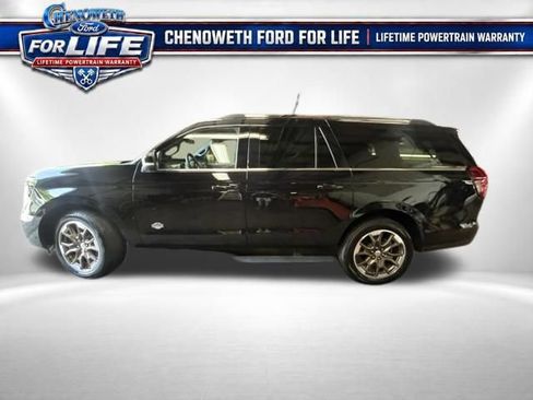 Used 2025 Ford Expedition Max King Ranch AWD/4WD image 2