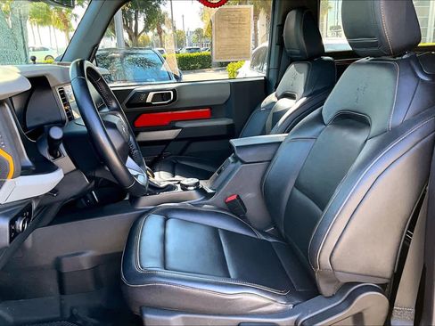 Used 2023 Ford Bronco Badlands w/ Sasquatch Package image 7