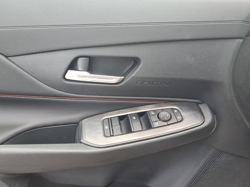New 2026 Nissan Sentra SR w/ Floor Mat Package FWD image 13