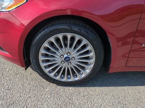 Used 2014 Ford Fusion Titanium FWD image 10