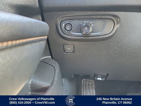 Used 2020 GMC Terrain SLE image 10