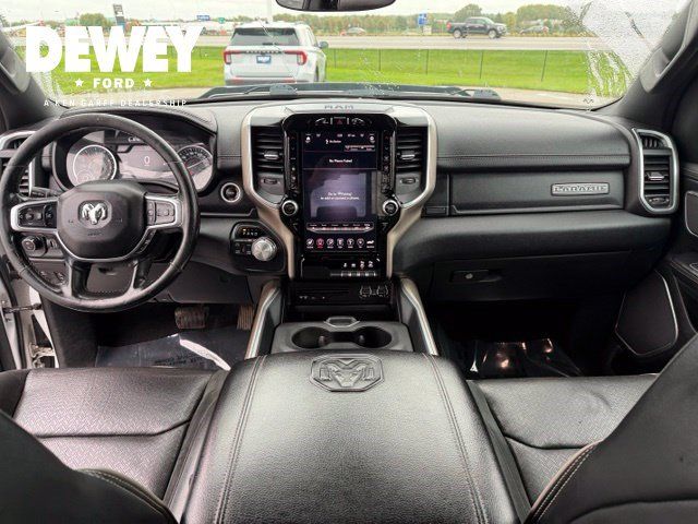 Used 2019 RAM 1500 Laramie AWD/4WD image 34
