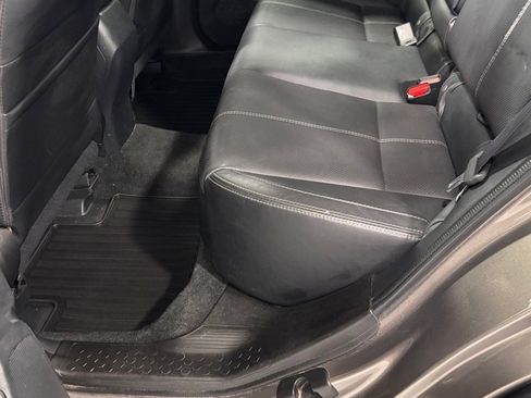 Used 2018 Subaru Forester 2.5i Touring image 20