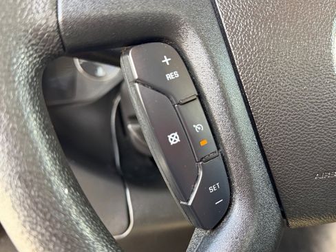 Used 2021 GMC Savana 3500 Extended w/ Power Convenience Package image 18