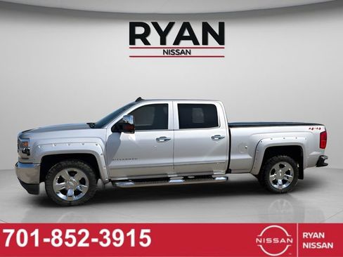 Used 2018 Chevrolet Silverado 1500 LTZ w/ LTZ Plus Package AWD/4WD image 6