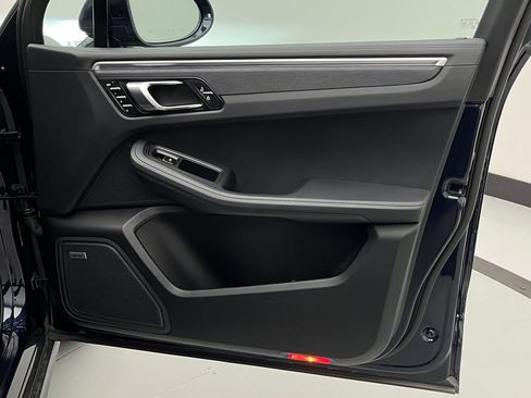 Used 2022 Porsche Macan GTS image 38