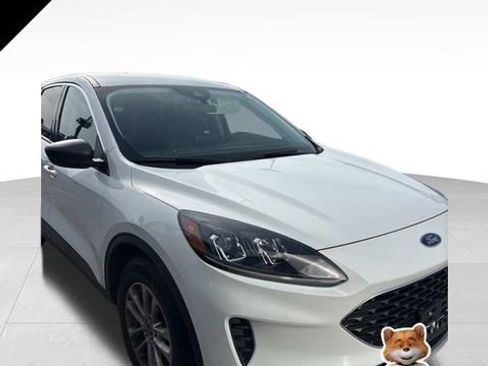 Used 2022 Ford Escape SE w/ Convenience Package image 1