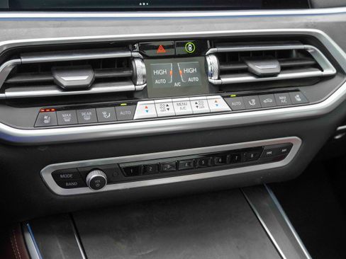 Used 2023 BMW X5 xDrive45e w/ Executive Package image 29