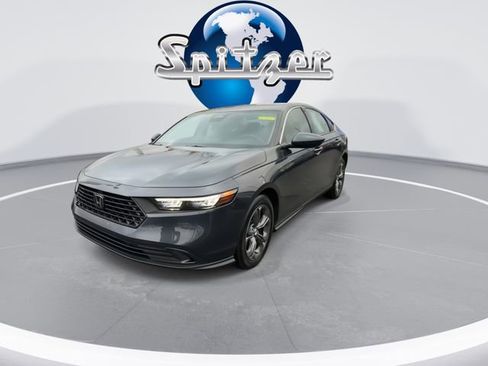 Used 2023 Honda Accord EX image 4