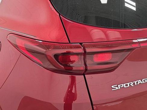 Used 2020 Kia Sportage LX AWD/4WD image 31