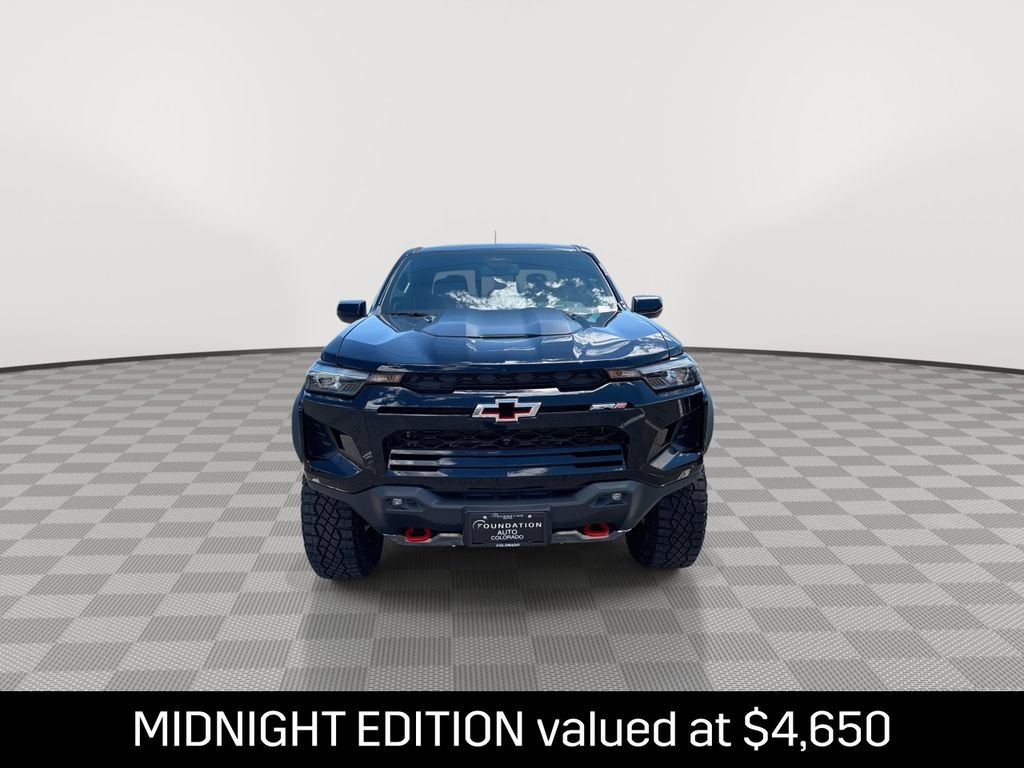 New 2026 Chevrolet Colorado ZR2 w/ Midnight Edition AWD/4WD image 3