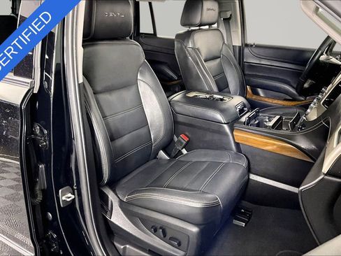Used 2019 GMC Yukon Denali w/ Denali Ultimate Package image 29