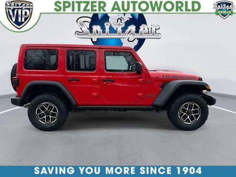 Used 2025 Jeep Wrangler Unlimited Rubicon AWD/4WD image 10