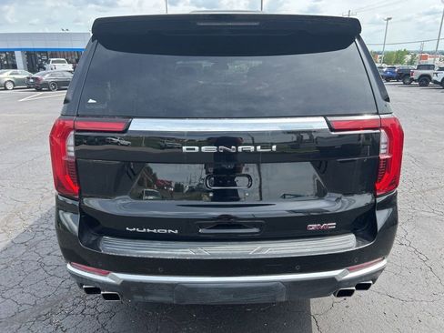 Used 2025 GMC Yukon XL Denali AWD/4WD image 6