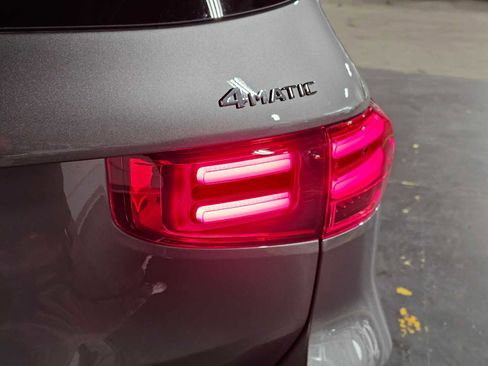 New 2026 Mercedes-Benz GLB 250 4MATIC image 17