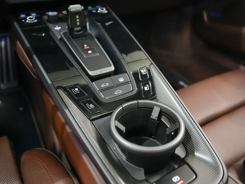 Certified 2026 Porsche 911 Carrera 4 GTS AWD/4WD image 31