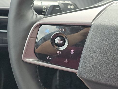 Used 2025 Nissan Murano SV AWD/4WD image 8