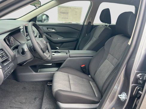 New 2026 Nissan Rogue SV FWD image 12
