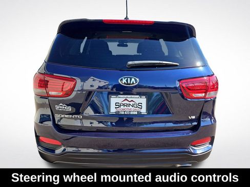 Used 2020 Kia Sorento FWD V6 image 5