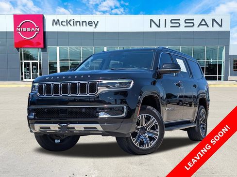 Used 2022 Jeep Wagoneer Series III AWD/4WD image 1