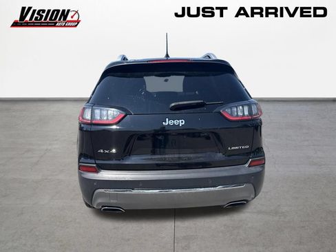 Used 2019 Jeep Cherokee Limited AWD/4WD image 4