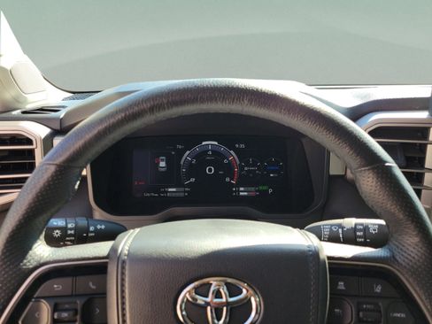 Certified 2023 Toyota Sequoia Limited w/ TRD Off-Road Package AWD/4WD image 19
