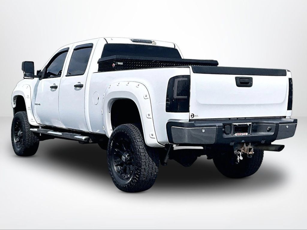 Used 2014 GMC Sierra 2500 SLE w/ SLE Preferred Package AWD/4WD image 12