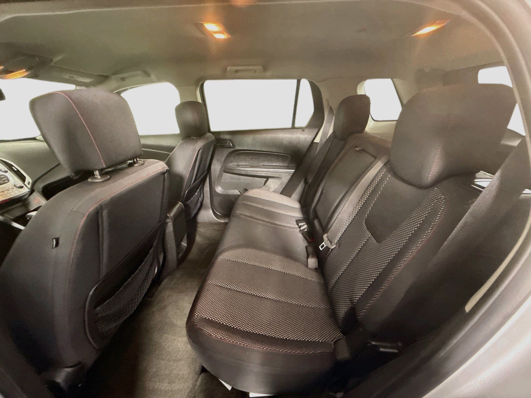 Used 2011 GMC Terrain SLE FWD image 24