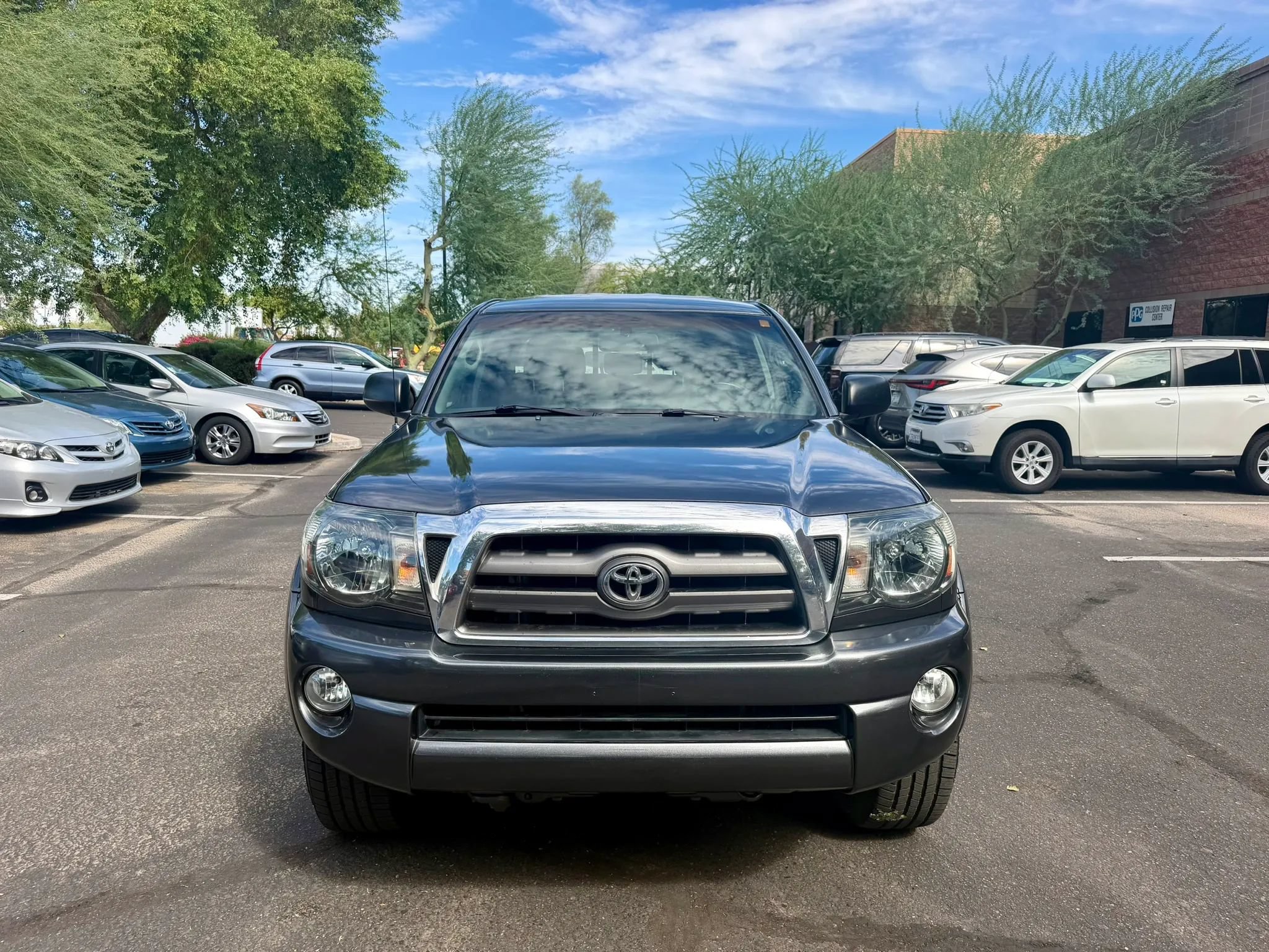 Used 2009 Toyota Tacoma PreRunner w/ TRD Off-Road Pkg RWD image 2