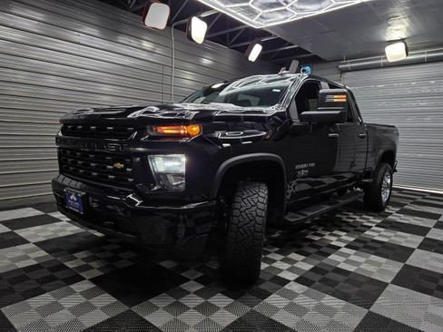 Used 2022 Chevrolet Silverado 2500 Custom w/ Custom Convenience Package AWD/4WD image 37