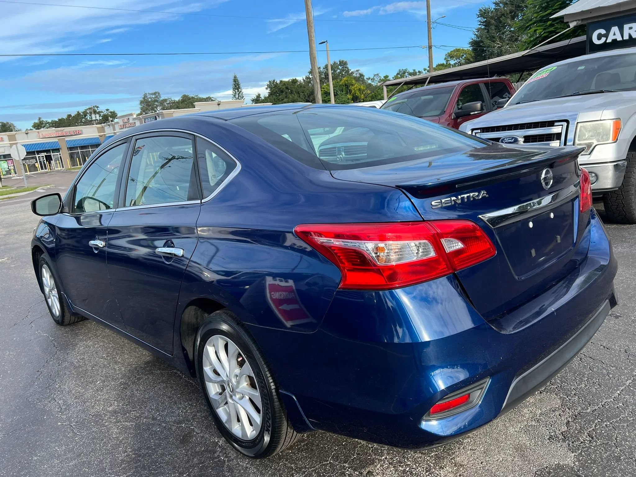 Used 2019 Nissan Sentra S w/ Appearance Package FWD image 7
