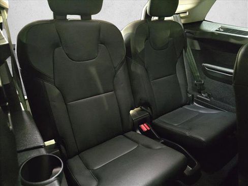 Used 2024 Volvo XC90 B6 Plus w/ Protection Package Premier image 13