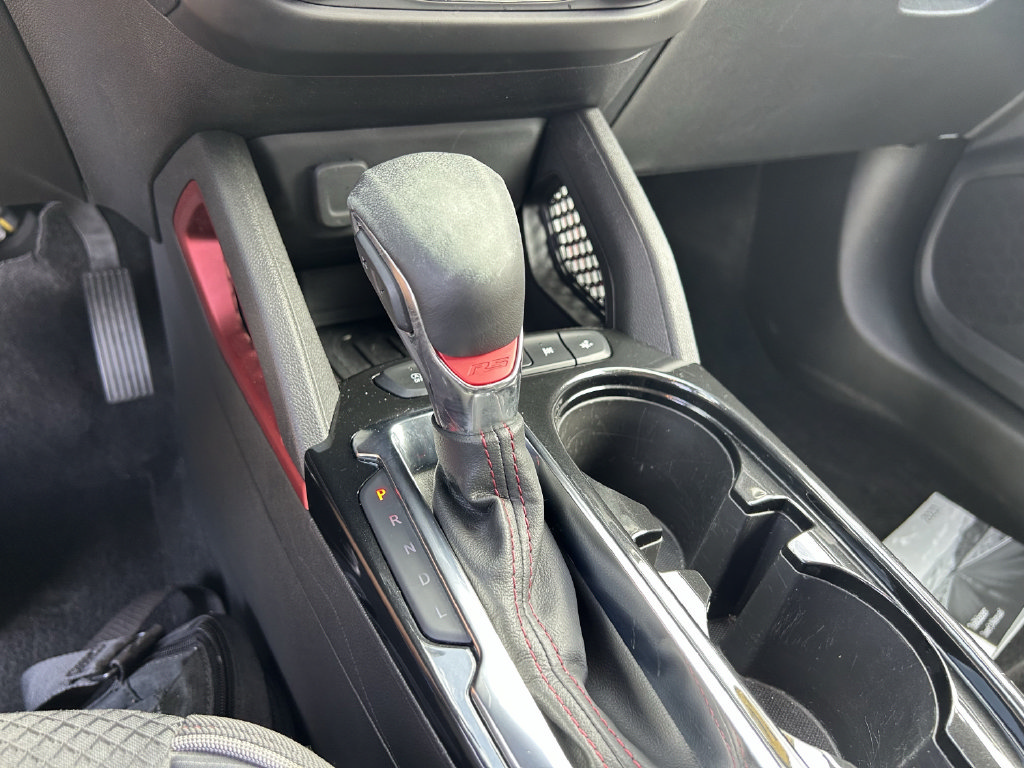Used 2023 Chevrolet TrailBlazer RS w/ Convenience Package FWD image 28