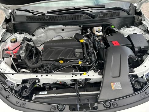 Used 2025 Buick Envista Avenir image 11