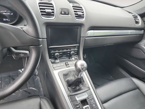Used 2014 Porsche Boxster S RWD image 12