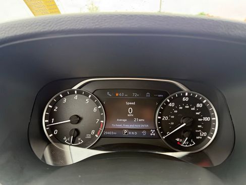 Used 2024 Nissan Frontier SV w/ SV Convenience Package AWD/4WD image 14