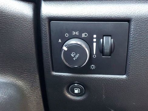 Certified 2020 Jeep Grand Cherokee Altitude image 12