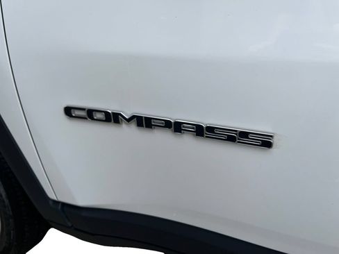 Used 2023 Jeep Compass Limited w/ Elite Group AWD/4WD image 33