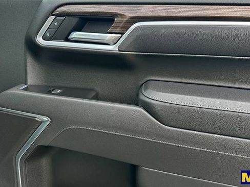 Certified 2025 Chevrolet Silverado 1500 LT image 19