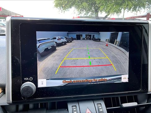 Used 2024 Toyota RAV4 XLE Premium image 29