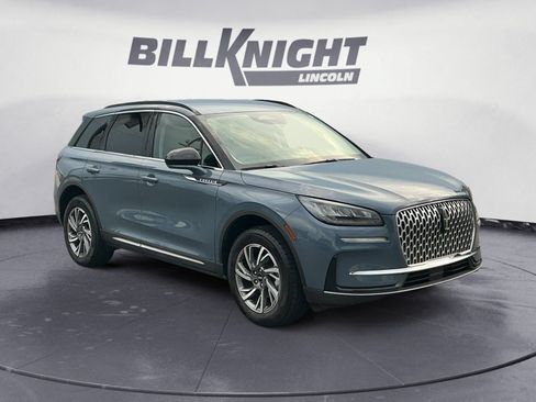 Used 2026 Lincoln Corsair Premiere FWD image 7