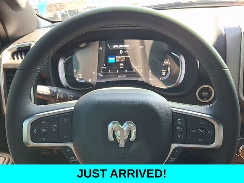 Used 2025 RAM 1500 Big Horn AWD/4WD image 18