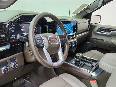 Used 2024 GMC Sierra 1500 SLT w/ SLT Premium Plus Package image 19