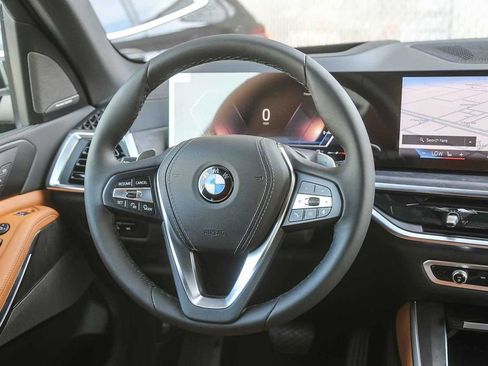 New 2026 BMW X5 xDrive40i w/ Executive Package image 12